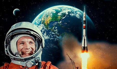 С Днем космонавтики!